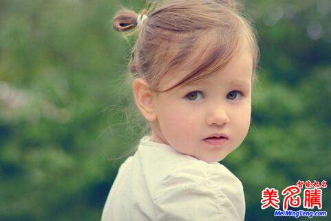 屬狗陳姓寶寶起名，女寶寶起名大全