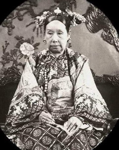 慈禧太后，生肖屬羊
